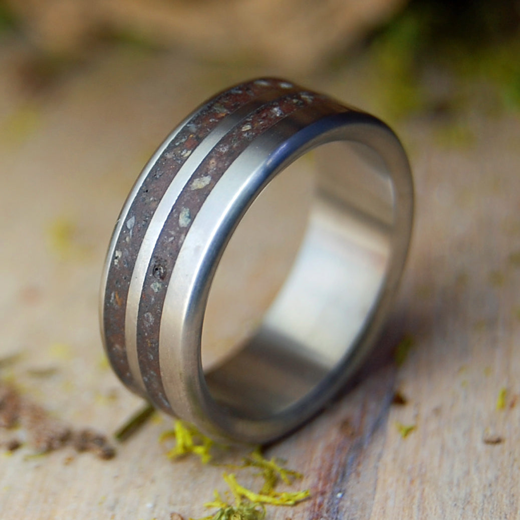 2‑Inlay Offset Earth Memento Ring